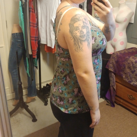 Decree • Floral Y2k Taupe Babydoll Crochet Flowy Tank Top Womens Large Juniors - Picture 7 of 9